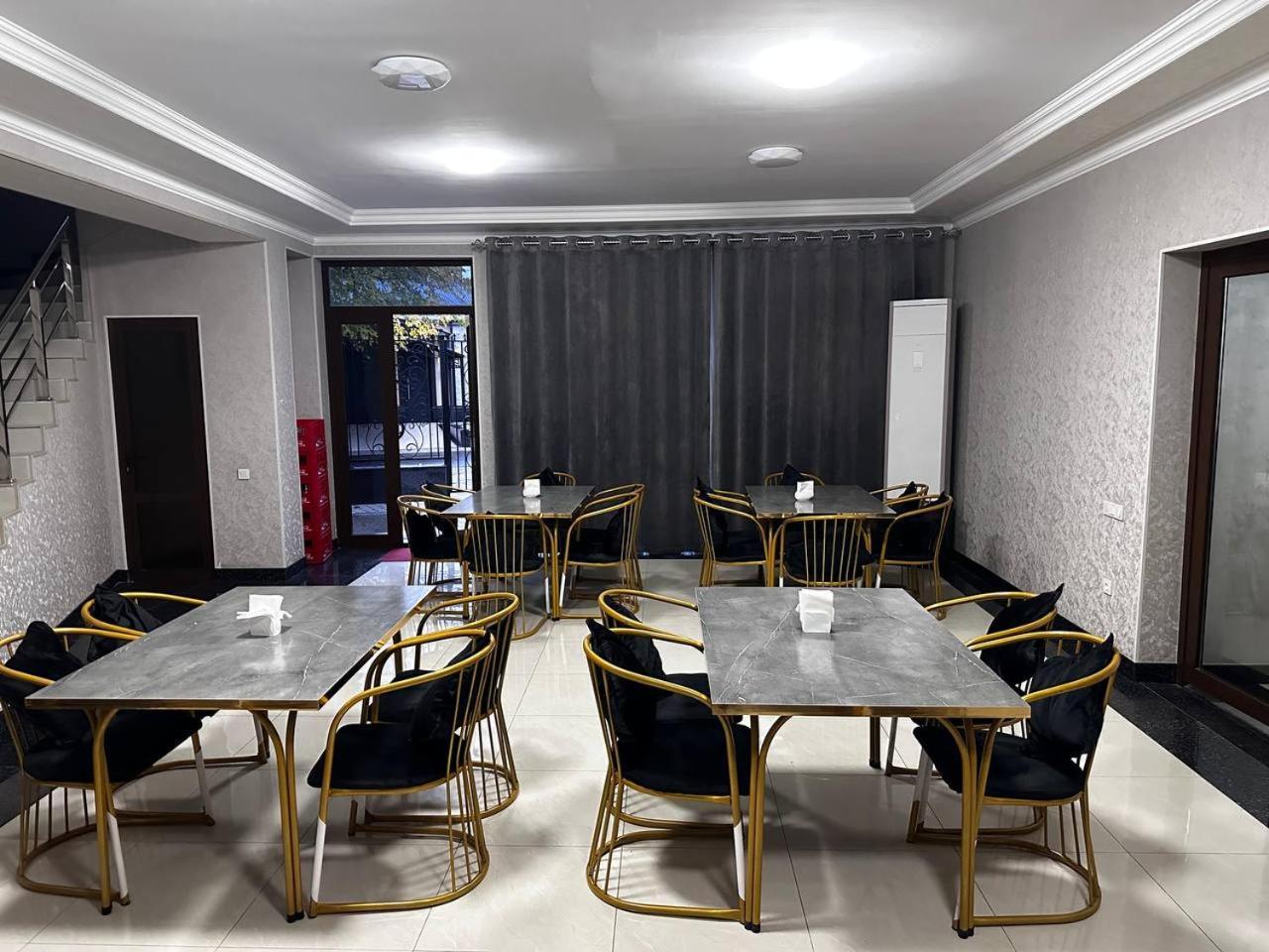 The Moon Tashkent Hotel Экстерьер фото