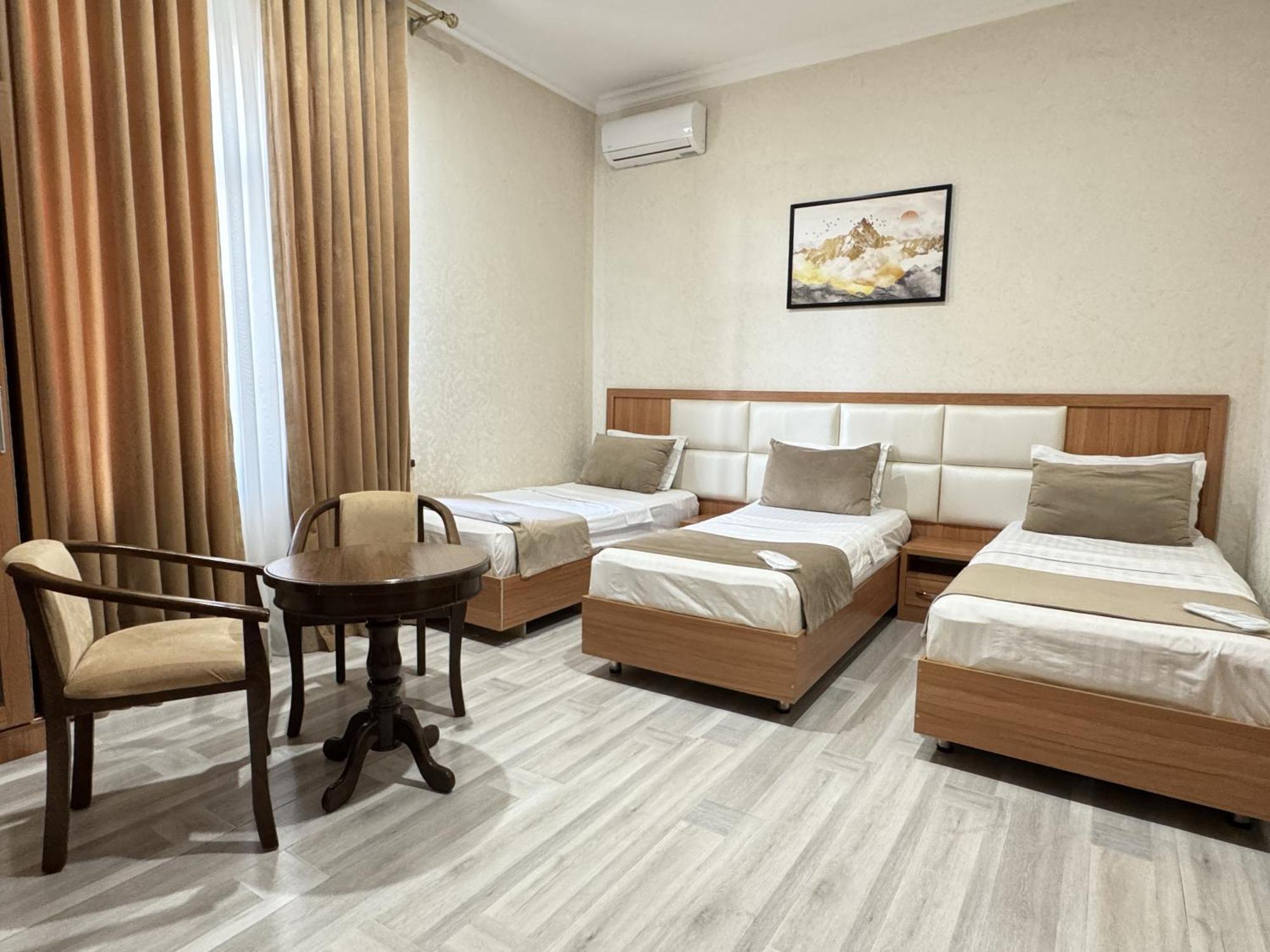 The Moon Tashkent Hotel Экстерьер фото